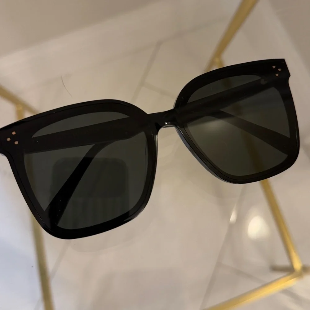New Gentle Monster Her Sunglasses - Picture 1 of 7